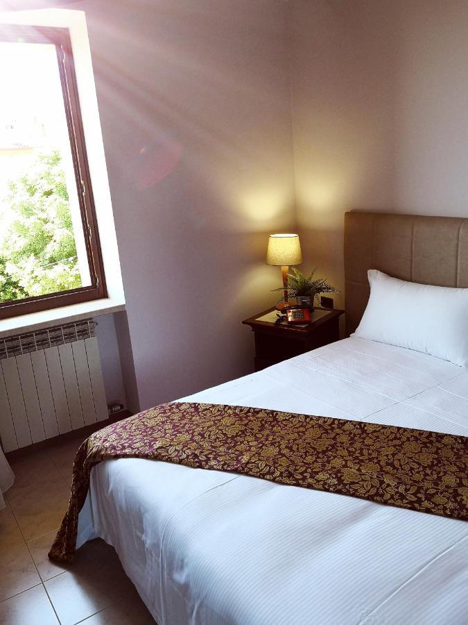 Hotel Corte Dal Castello Lazise Exterior foto