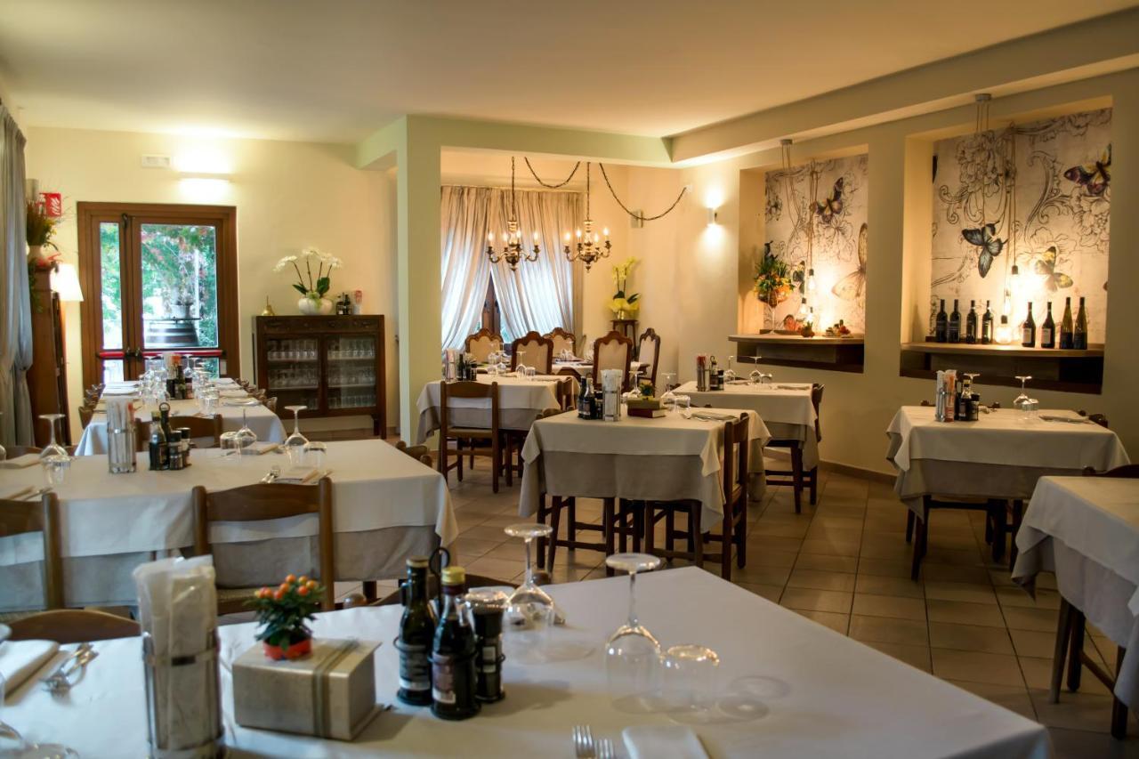 Hotel Corte Dal Castello Lazise Exterior foto
